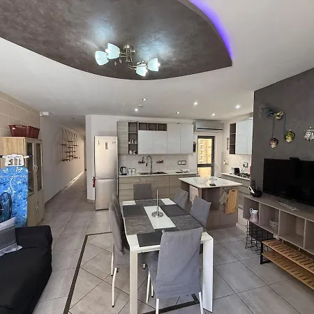 3 Bedroom Prime Location Near Apartment Birkirkara