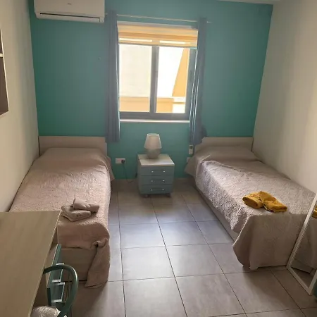 Apartment 3 Bedroom Prime Location Near *