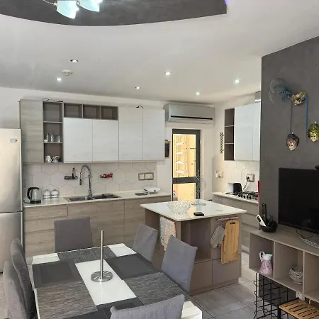 3 Bedroom Prime Location Near Apartment Birkirkara